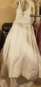 Handmaid wedding dress